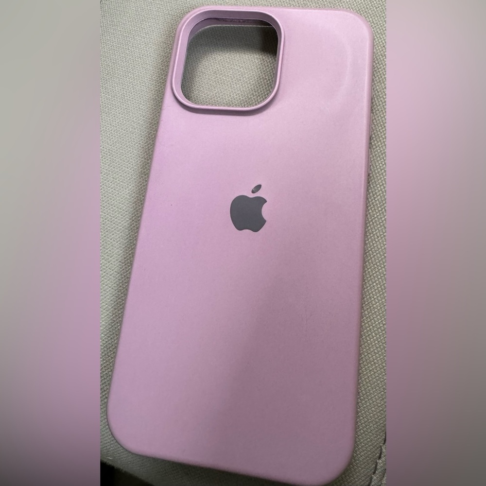 iPhone 15 pro max (case).